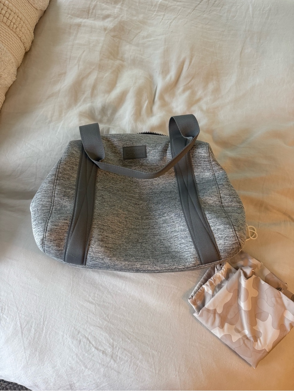 Dagne Dover LANDON NEOPRENE CARRYALL BAG Heather Gray